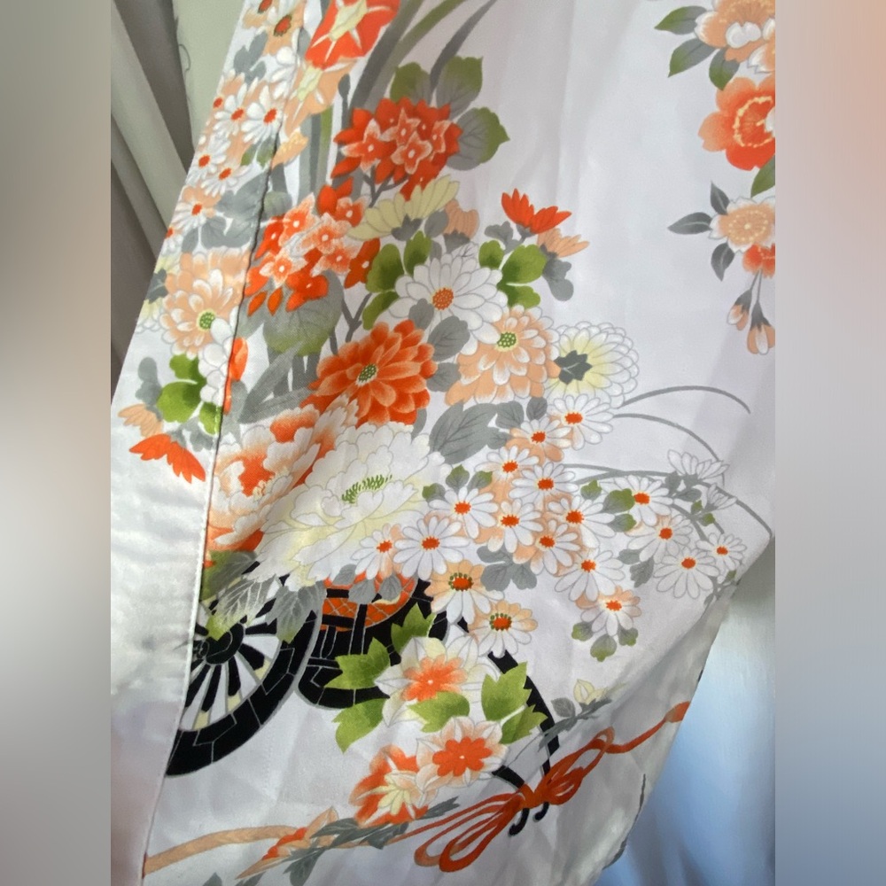 Ichiban Japanese Kimono 👘
Unisex size Medium - Picture 3 of 8